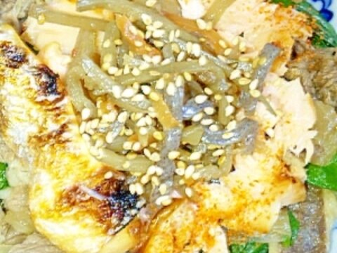 美味！牛鮭ごまきんレタス丼